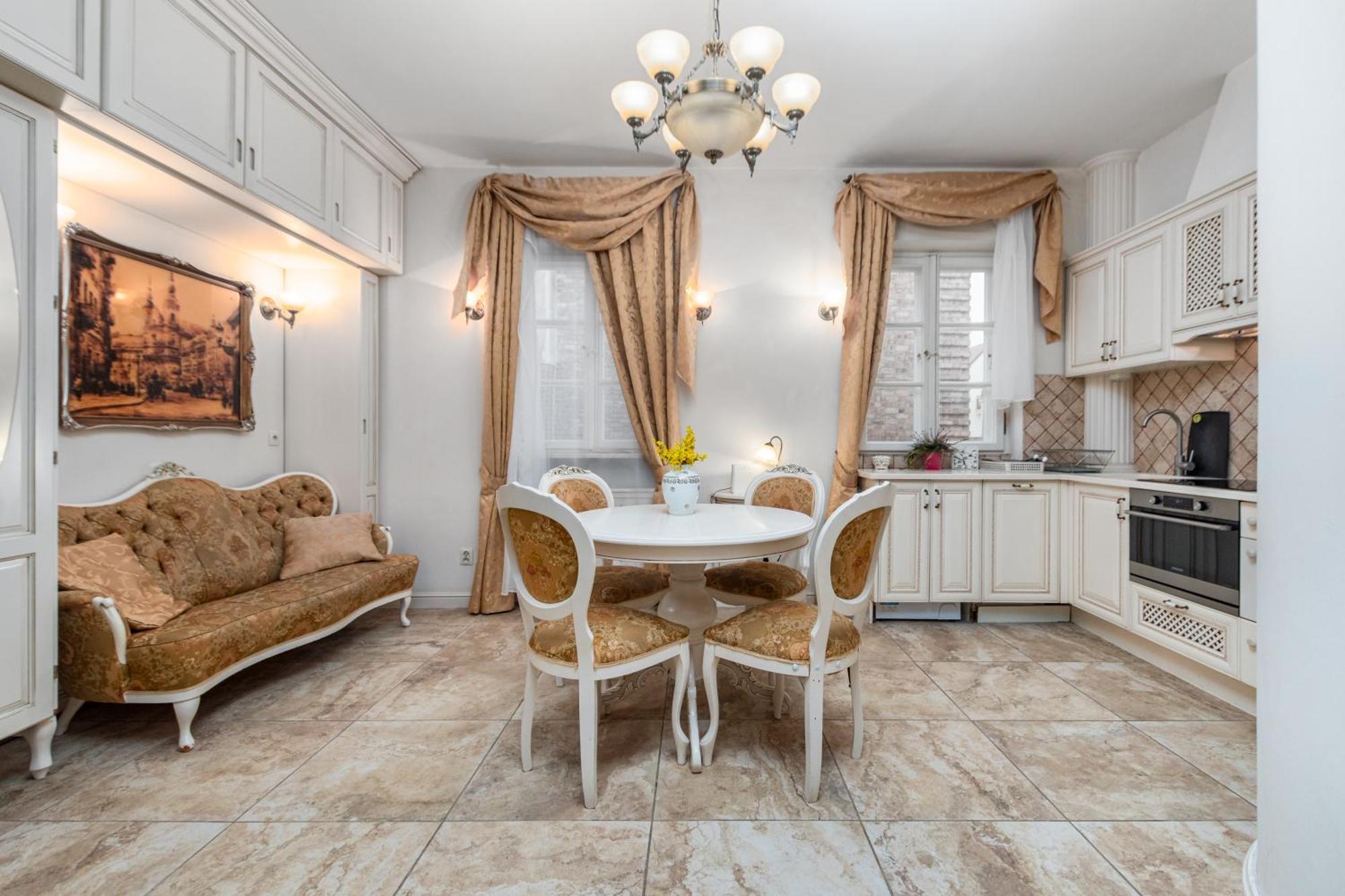 Celna 2/4 By Homeprime Appartement